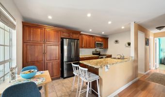 160 KEONEKAI Rd 9-101, Kihei, HI 96753