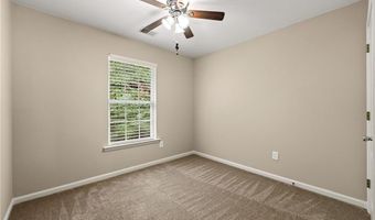 226 Fox Creek Blvd, Woodstock, GA 30188
