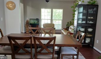 25501 EMERSON OAKS Dr, Aldie, VA 20105