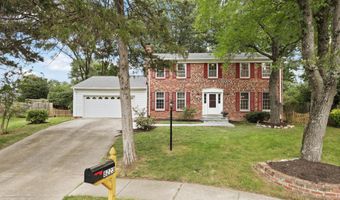 8223 TREEBROOKE Ln, Alexandria, VA 22308