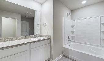 7037 Bexley Ct, Alexandria, LA 71303