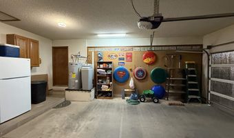 2308 W Briscoe Ave, Artesia, NM 88210