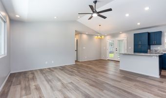 849 MANONO St, Hilo, HI 96720
