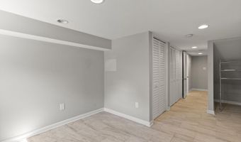 330 S CLINTON St, Baltimore, MD 21224
