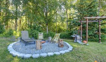 6901 Serenity Dr, Anchorage, AK 99502