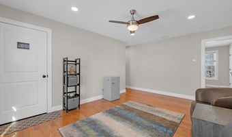 7 Sydney Rose Ct 7, Johnston, RI 02919