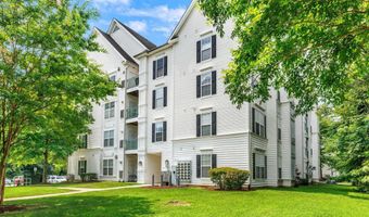 15618 EVERGLADE Ln 205, Bowie, MD 20716