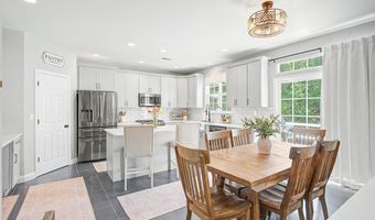 85 Freedom Hills Dr, Barnegat, NJ 08005