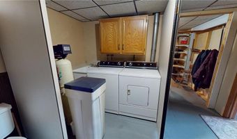 2418 W Main St, Albert Lea, MN 56007