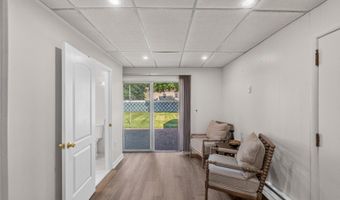 10 Frances Rd, Bayonne, NJ 07035