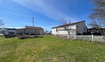 215 N Leavitt Rd, Amherst, OH 44001