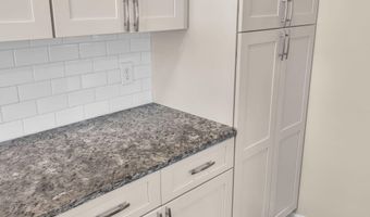 404 9th Ave Upper, Belmar, NJ 07719