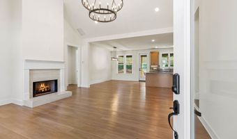 117 Oak Terrace Dr, Baldwin, GA 30511