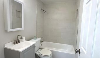 2725 YARNALL Rd, Baltimore, MD 21227