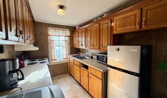 553 Mc Guire Ave, Beattyville, KY 41311