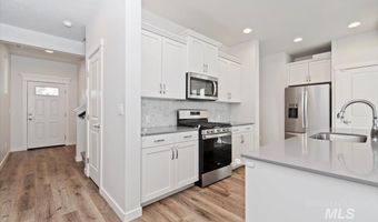 3098 N Lochness Ave, Meridian, ID 83646