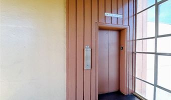 1521 Kalakaua Ave 401, Honolulu, HI 96826
