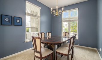 1304 N Bay Dr, Ann Arbor, MI 48103