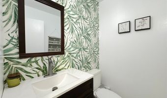 1128 Ala Napunani St 406, Honolulu, HI 96818
