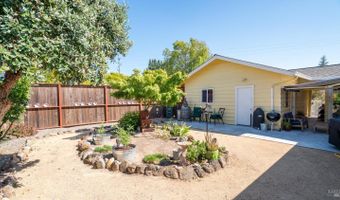 2475 Melbrook Way, Santa Rosa, CA 95405
