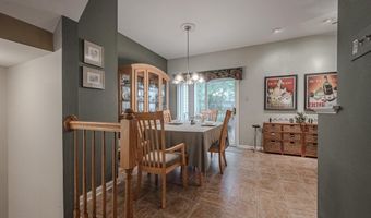 12 BARCLAY Dr, Hockessin, DE 19707