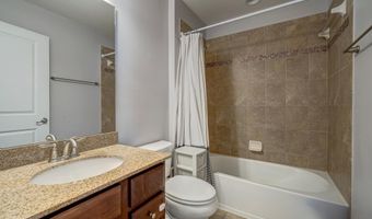 25850 CLAIRMONT MANOR Sq, Aldie, VA 20105