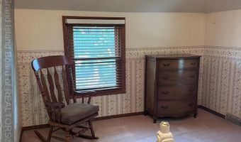 709 N St, Aurora, NE 68818