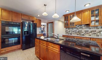 892 HOGBIN Rd, Millville, NJ 08332