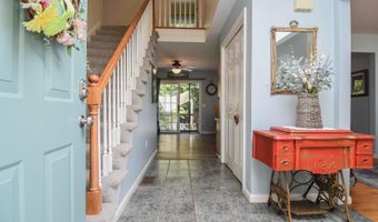 22 Sargent Rd, Brookline, NH 03033