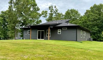 2 Fryer Ln, Bella Vista, AR 72715