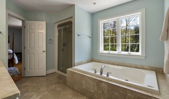 16 Cider Mill Rd, Burlington, CT 06013