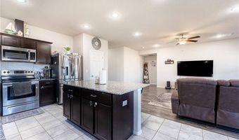 6704 Pilgrim Rd, Bentonville, AR 72713