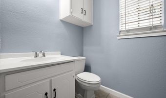 209 Circle Dr, Alvarado, TX 76009