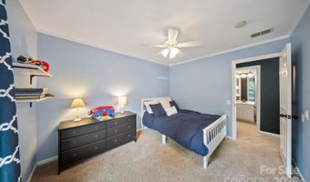 2143 Kaybird Ln, Charlotte, NC 28270