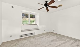 2026 Ashland Mine Rd, Ashland, OR 97520