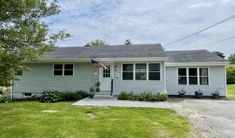 10 Crawford Dr, Bath, ME 04530