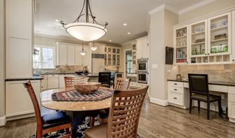 7505 MARBURY Rd, Bethesda, MD 20817