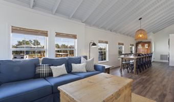 11046 New York St, Bay St. Louis, MS 39520