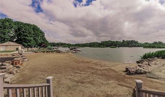 3441 Beaver Trl #D, Aurora, OH 44202