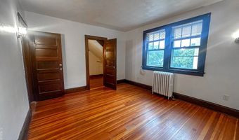 26 Stoehrs Pl, Bridgeport, CT 06606