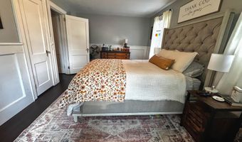 305 Weeks St, Bennington, VT 05201