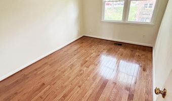 5107 CLIFFHAVEN Dr, Annandale, VA 22003