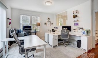 5101 Monroe Rd, Charlotte, NC 28205