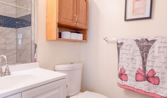 304 Rolling Hills Dr, Elko, NV 89801