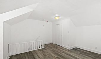 1217 E 5th St, Alton, IL 62002