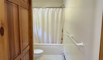 170 Sunrise Ave, Barton, VT 05822