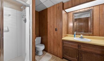 6 Helmsdale Ct, Ballwin, MO 63011