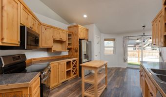 102 Potter Ln, Belgrade, MT 59714