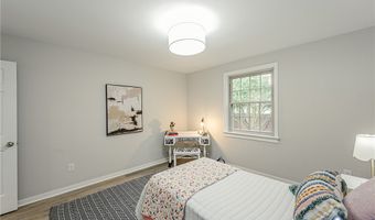 7 Trotter Mill Rd, Ashland, VA 23005
