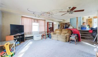 418 River Rd, Lincoln, RI 02865